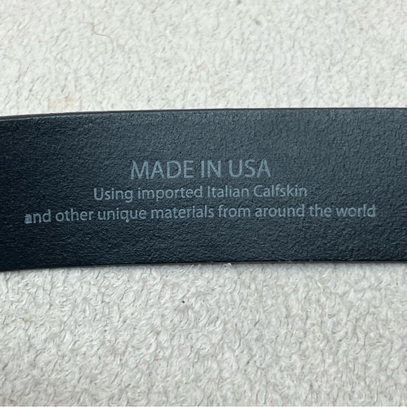 Justin Boots Black Leather Belt with Brass Buckle Men’s 32 Western Cowboy Casual - Picture 4 of 10